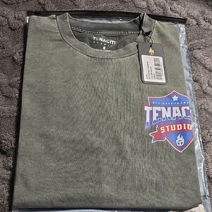 Tenaciti Stuios Tee, Small